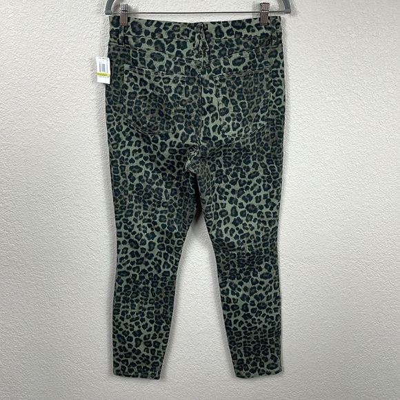 NWT Good American Good Waist Crop Jeans Green Olive Leopard Animal Sz 14 32 - Picture 6 of 13